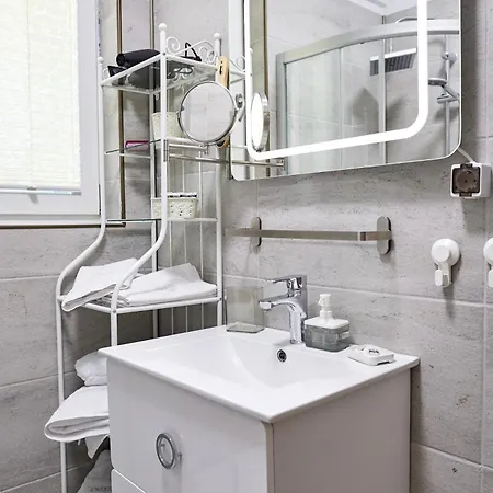 Crystal Bay - Pool & *