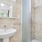 Crystal Bay - Pool & Apartament