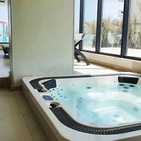 Apartment Crystal Bay - Pool & *