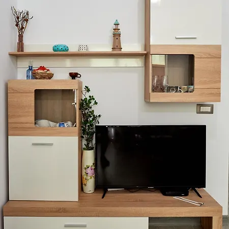 Apartment Crystal Bay - Pool & Năvodari