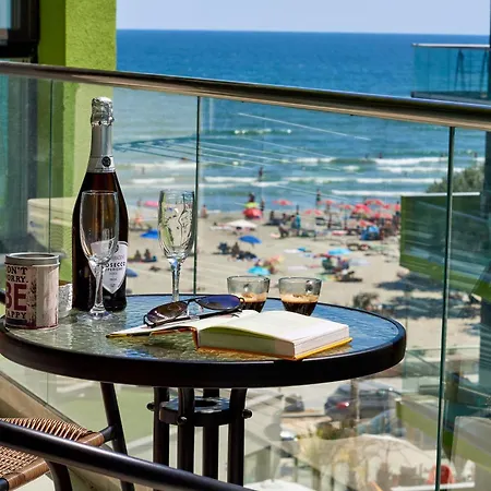 Crystal Bay - Pool & * Năvodari