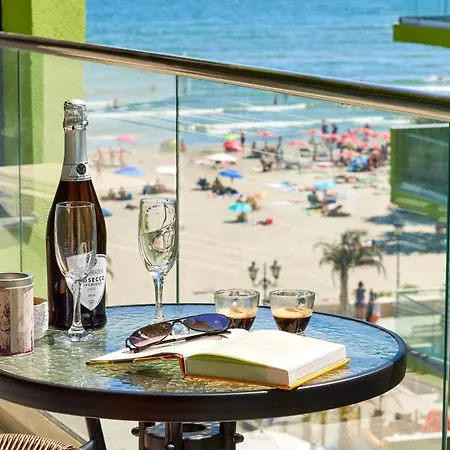 Apartman Crystal Bay - Pool &