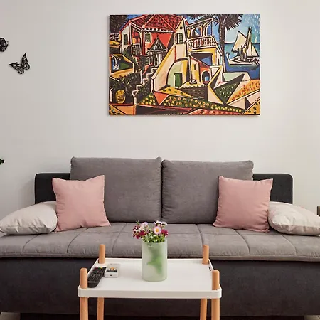 Apartman Crystal Bay - Pool & *