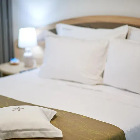 Crystal Bay - Pool & *