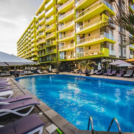 Apartment Crystal Bay - Pool & *