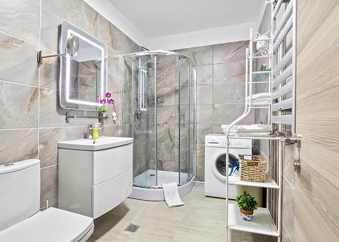 Crystal Bay - Pool &