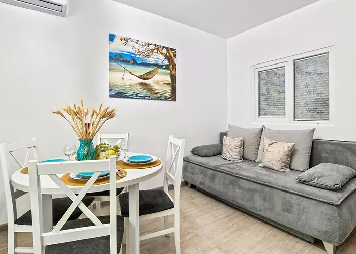 Crystal Bay - Pool &