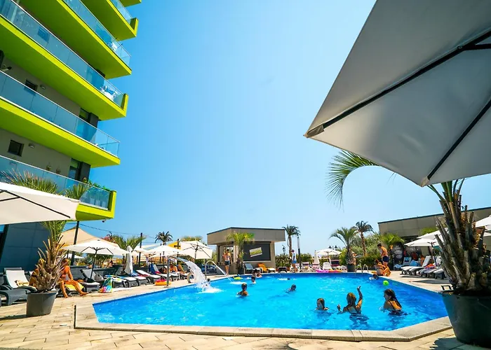 Apartment Crystal Bay - Pool & *